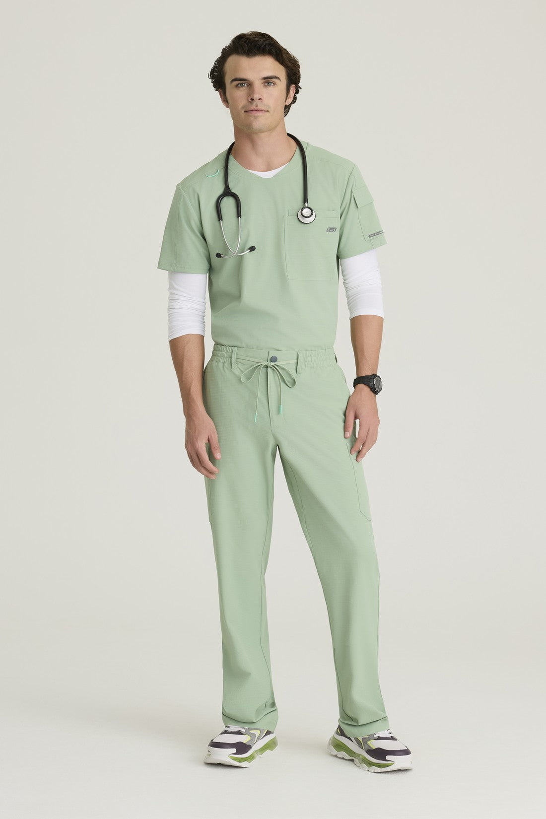 TOP HOMBRE SKECHERS RIPSTOP SKT277 - VERDE
