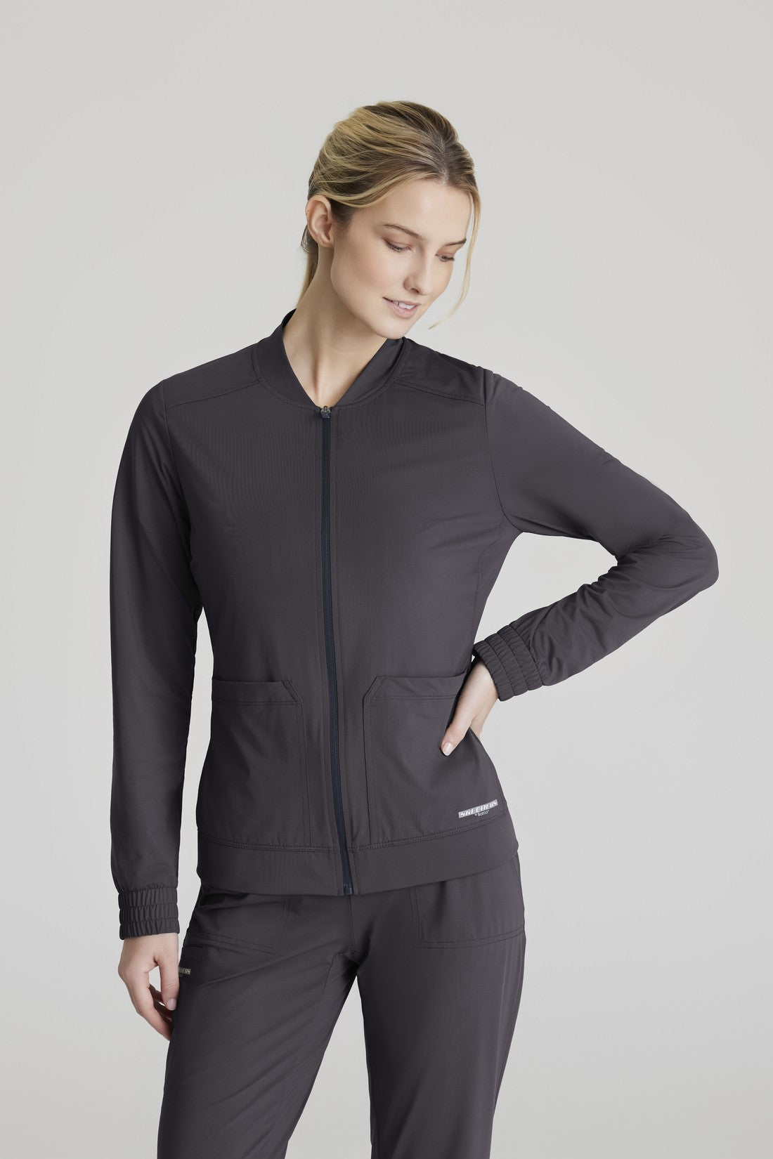 CHAQUETA MUJER SKECHERS SLIP-INS SKW919 - GRIS