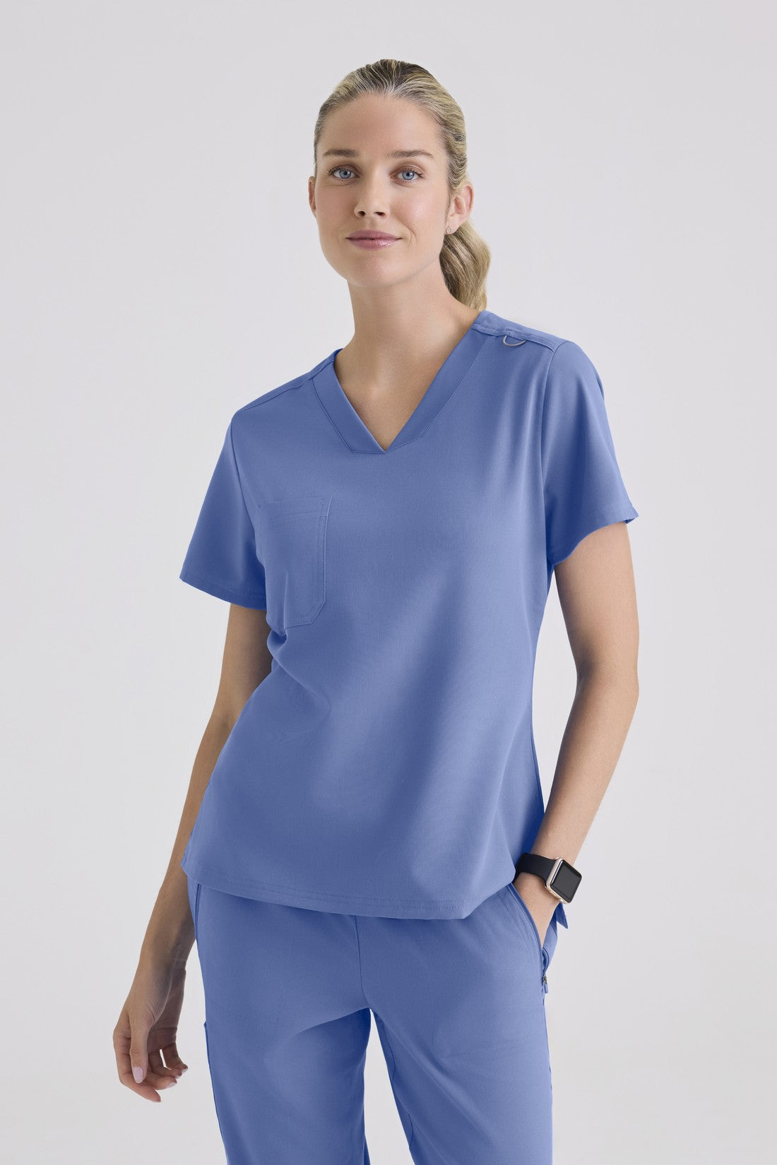 TOP MUJER GREYS ANATOMY STRETCH GVST028 - CIELO
