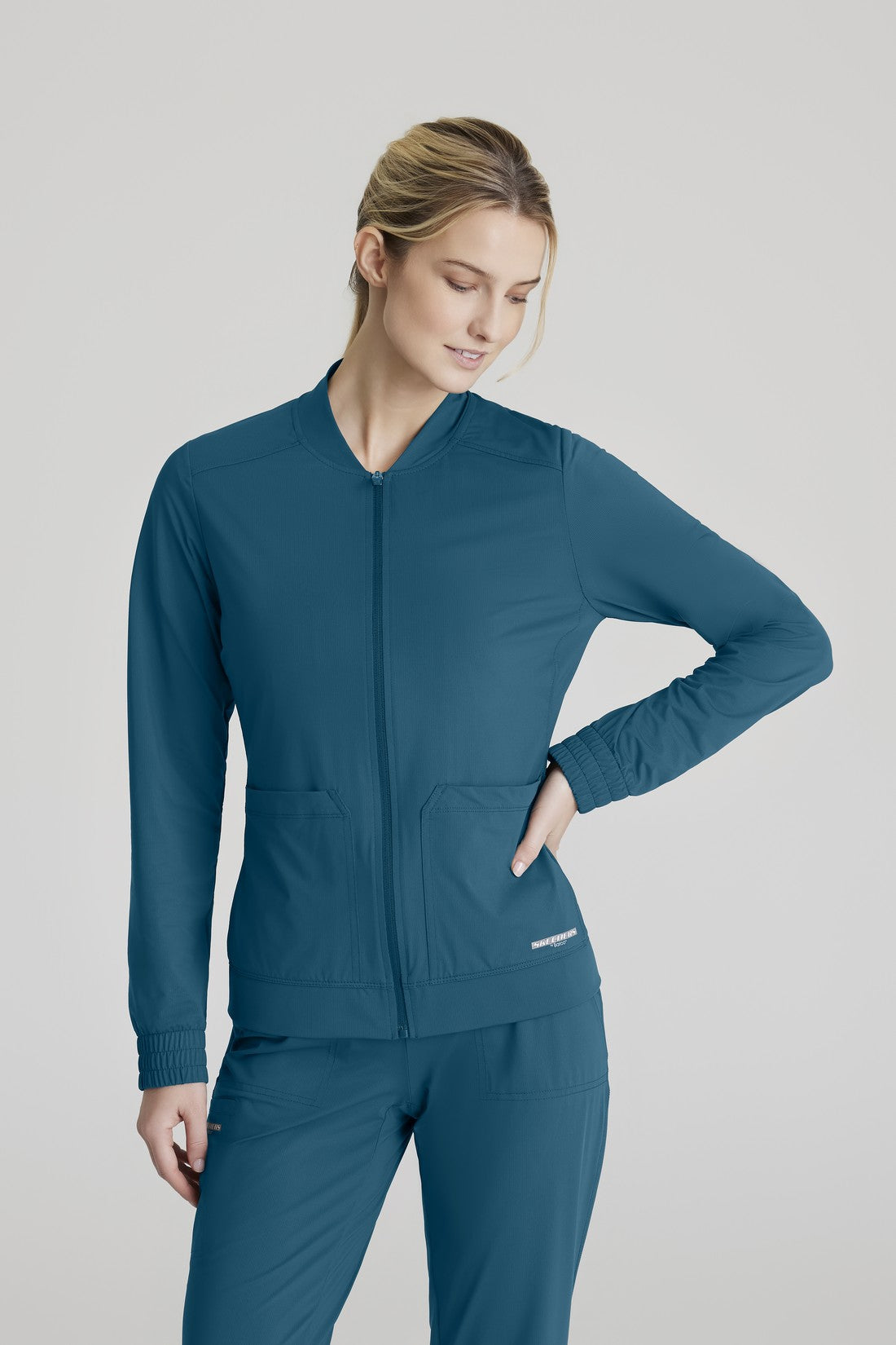 CHAQUETA MUJER SKECHERS SLIP-INS SKW919 - BAHAMA