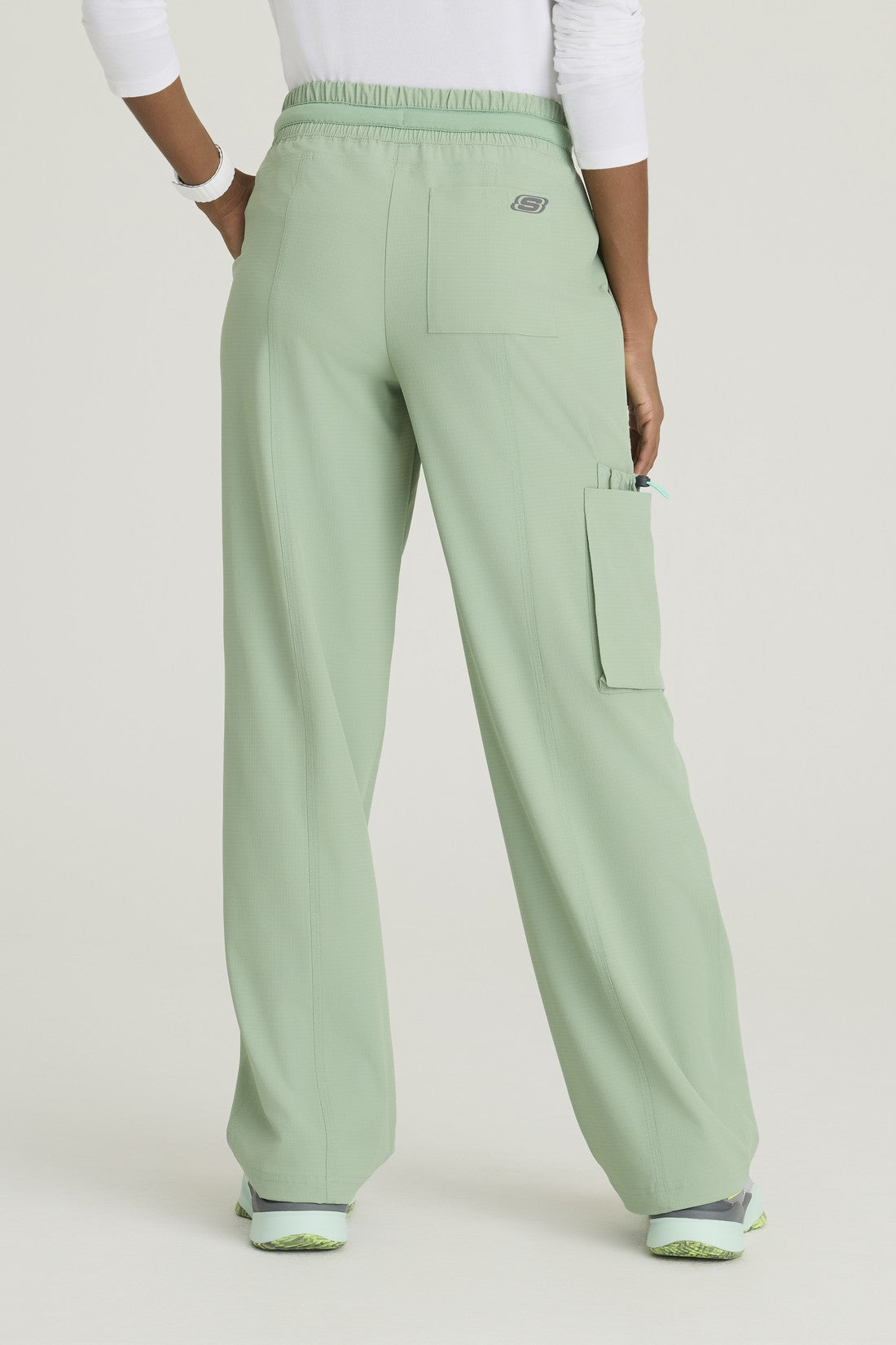 PANTALON MUJER SKECHERS RIPSTOP SKP707 - VERDE